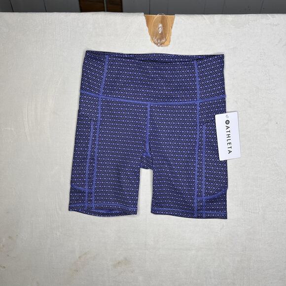 Athleta Ultimate Stash Monogram Shorts Womens Medium Purple Pocket 7 Inch NWT - Picture 8 of 10